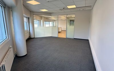 Kontor 1. etg – 197 m²