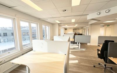 Kontor 4. etg – 367 m²