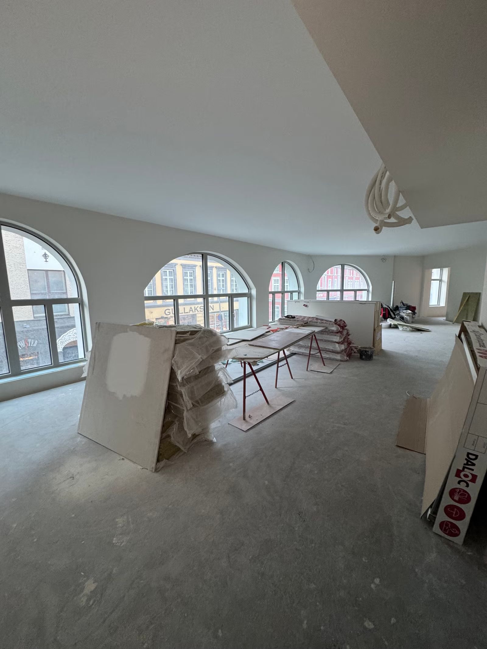 Kontor 2. etg – 300 m²