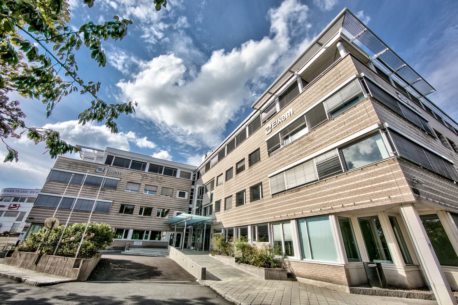 Kontor 2. etg – 847 m²