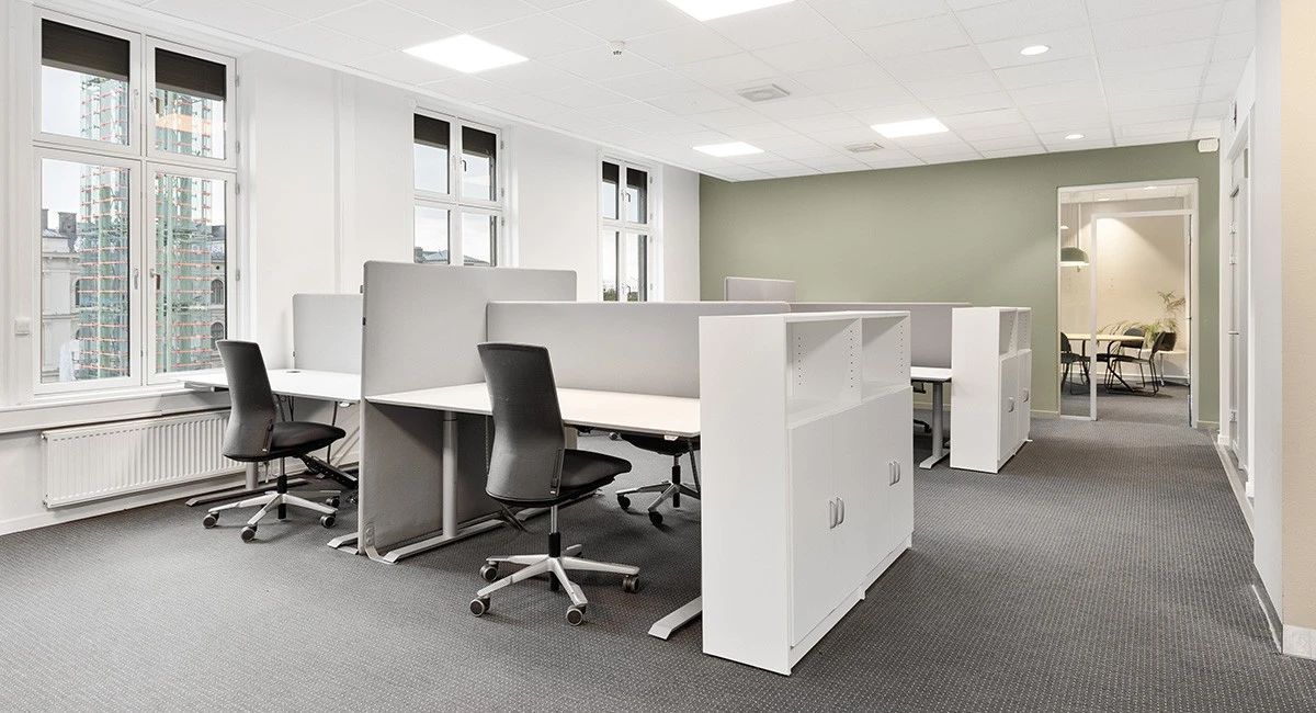 Kontor 4. etg – 359 m²