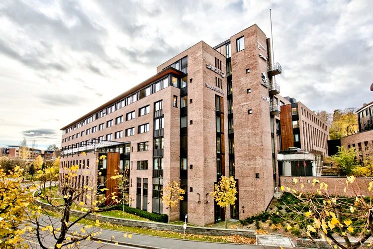 Strandveien 15 - Hovedbilde